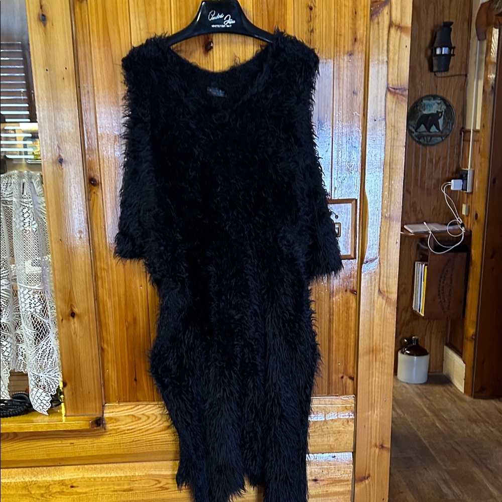Black Fuzzy Cape